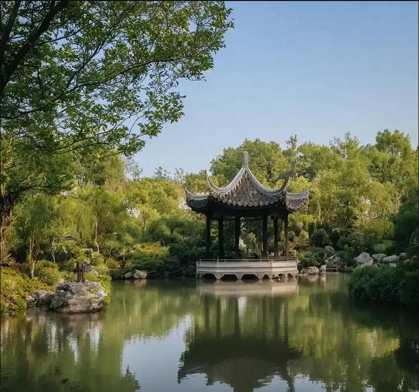 泊头心疼餐饮有限公司